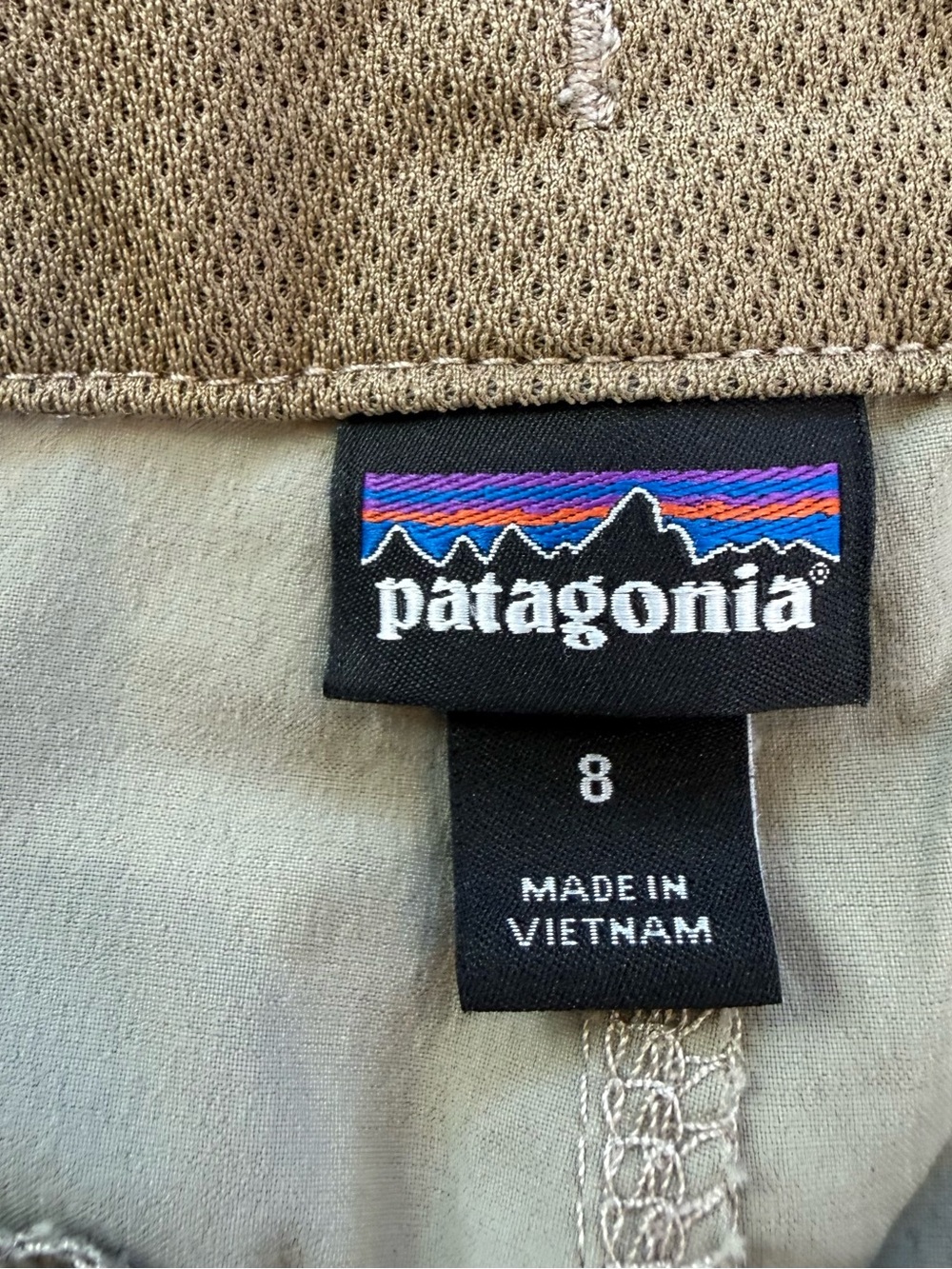 Patagonia Women’s Light Weight Tan Hiking Active Shorts - Size 8 - Picture 6 of 10